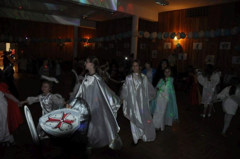 Bal Wszystkich Świętych w Bielawie