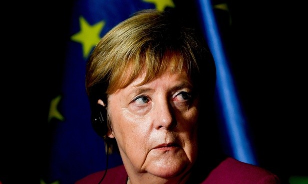 Merkel rezygnuje z kierowania CDU