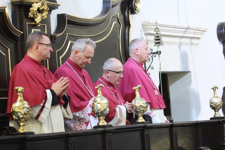 Poświęcenie ołtarza, plebanii i kaplicy