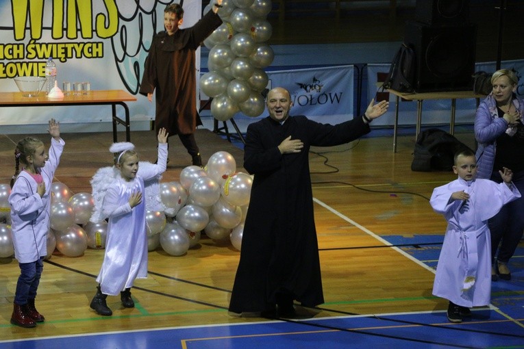 Holy Wins w Wołowie