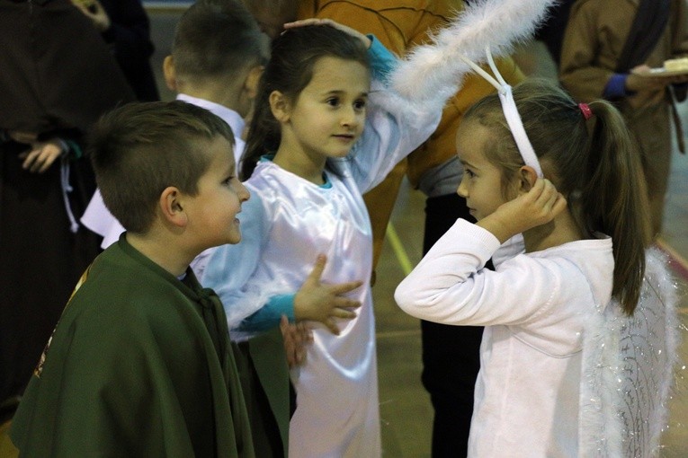 Holy Wins w Wołowie