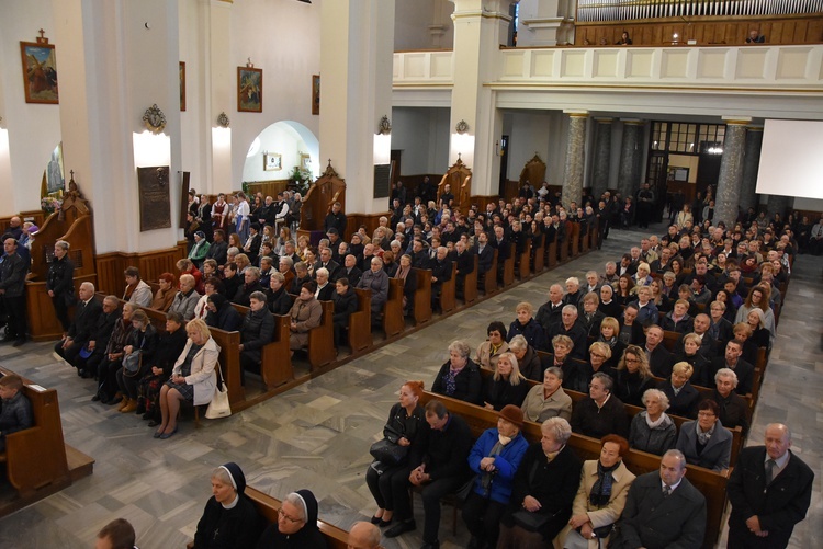 Pogrzeb ks. Wojciecha Łosia w Nowym Targu cz. 1