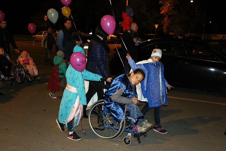 Marsz Wszystkich Świętych w Kątach Wrocławskich 2018