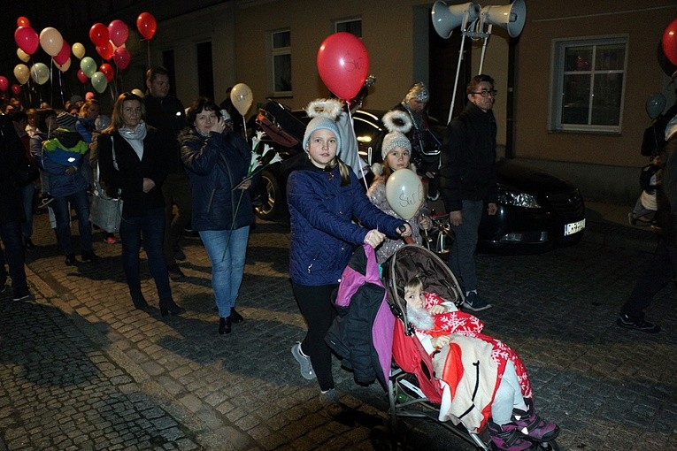 Marsz Wszystkich Świętych w Kątach Wrocławskich 2018