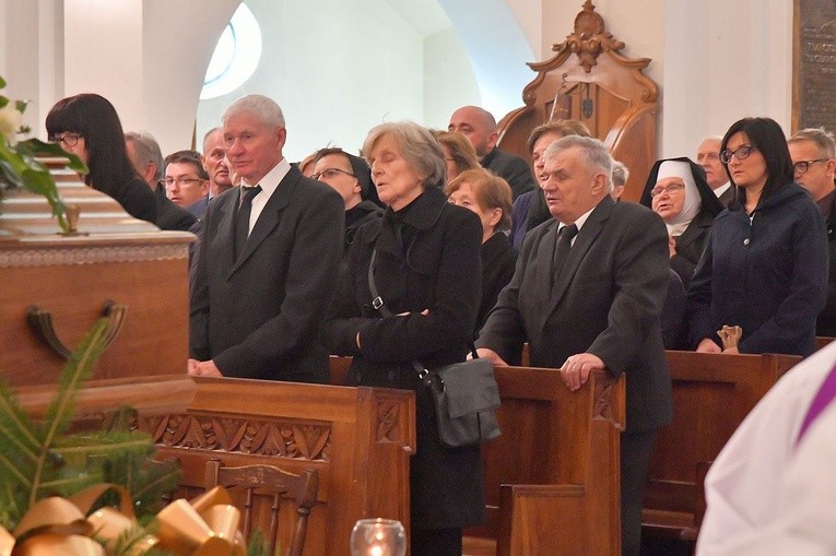 Pogrzeb ks. Wojciecha Łosia w Nowym Targu cz. 2