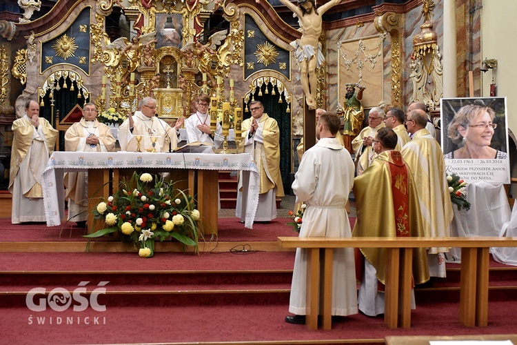 Uroczystości pogrzebowe Elżbiety Biernackiej