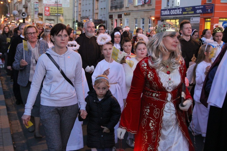 Dębicki Pochód Świętych