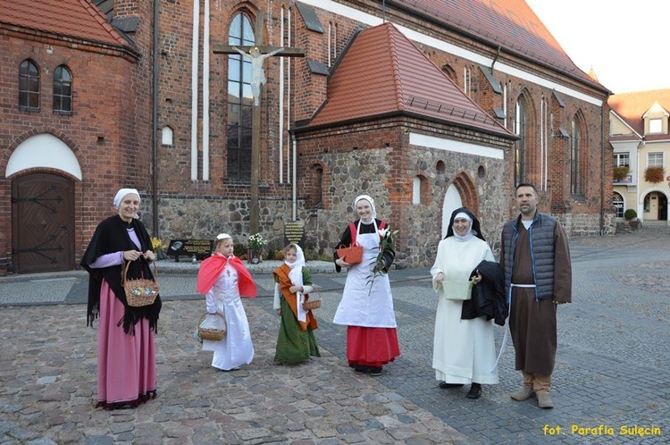 Korowód świętych w Sulęcinie