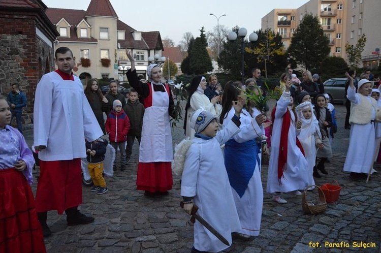 Korowód świętych w Sulęcinie