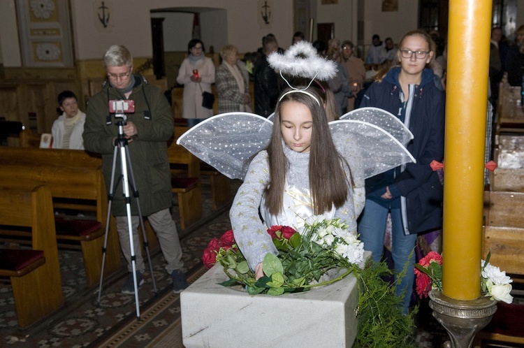 Noc Świętych w Głownie