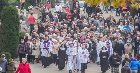 Uroczystość Wszystkich Świętych