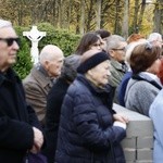 Nabożeństwo na cmentarzu Centralnym w Gliwicach