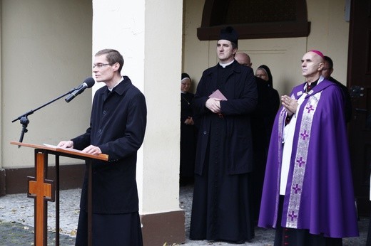 Nabożeństwo na cmentarzu Centralnym w Gliwicach