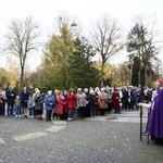 Nabożeństwo na cmentarzu Centralnym w Gliwicach