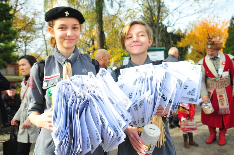 1 listopada 2018 r. na cmentarzu Rakowickim cz. 2