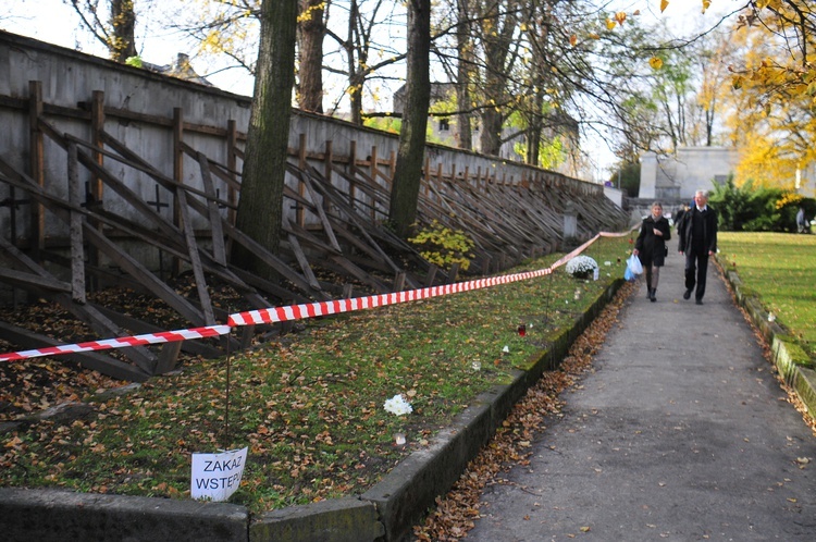 1 listopada 2018 r. na cmentarzu Rakowickim cz. 2