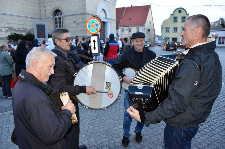 Bal Wszystkich Świętych w Sławie