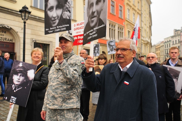 V Krakowskie Zaduszki za Żołnierzy Wyklętych-Niezłomnych Cz. 2