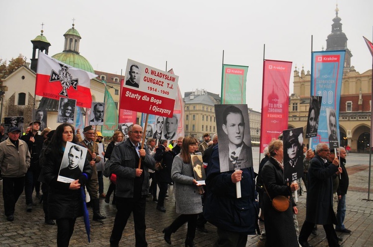 V Krakowskie Zaduszki za Żołnierzy Wyklętych-Niezłomnych Cz. 2