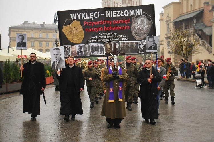 V Krakowskie Zaduszki za Żołnierzy Wyklętych-Niezłomnych Cz. 2