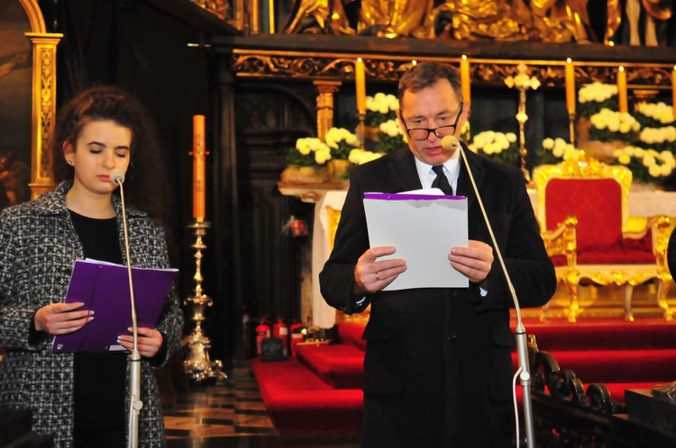 V Krakowskie Zaduszki za Żołnierzy Wyklętych-Niezłomnych Cz. 2