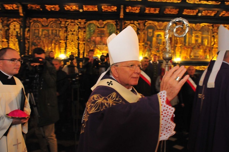 V Krakowskie Zaduszki za Żołnierzy Wyklętych-Niezłomnych Cz. 2