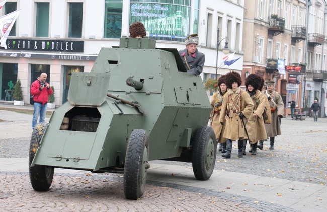 Piknik historyczny w Radomiu