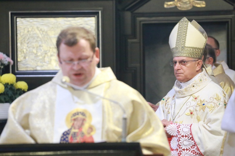 Abp Mokrzycki w Borzęcinie Dolnym