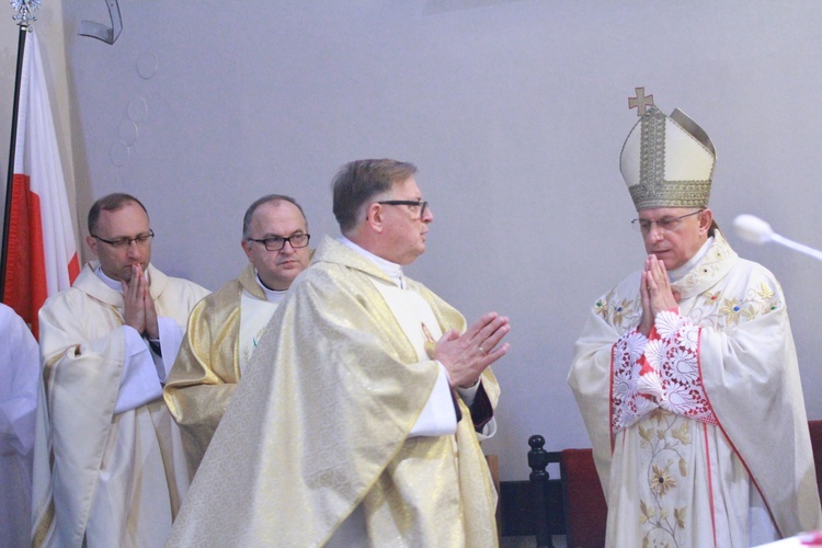 Abp Mokrzycki w Borzęcinie Dolnym