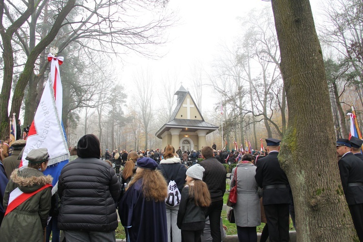 Prezydent na cmentarzu legionistów w Łowczówku