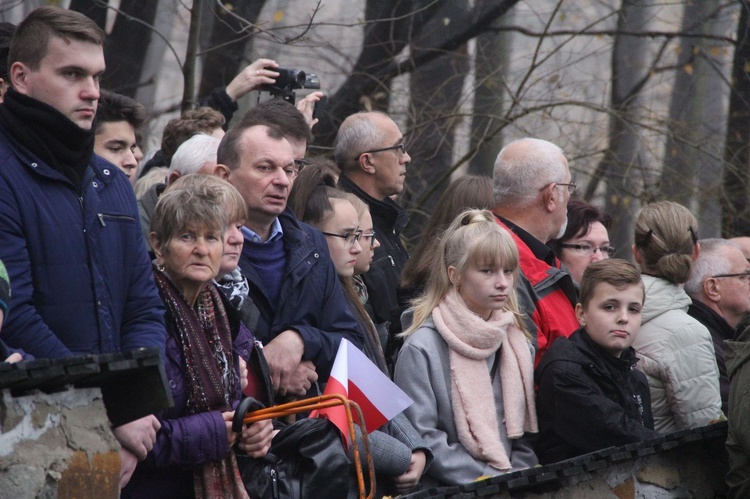 Prezydent na cmentarzu legionistów w Łowczówku