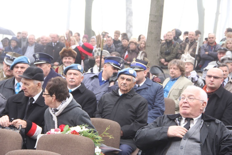 Prezydent na cmentarzu legionistów w Łowczówku