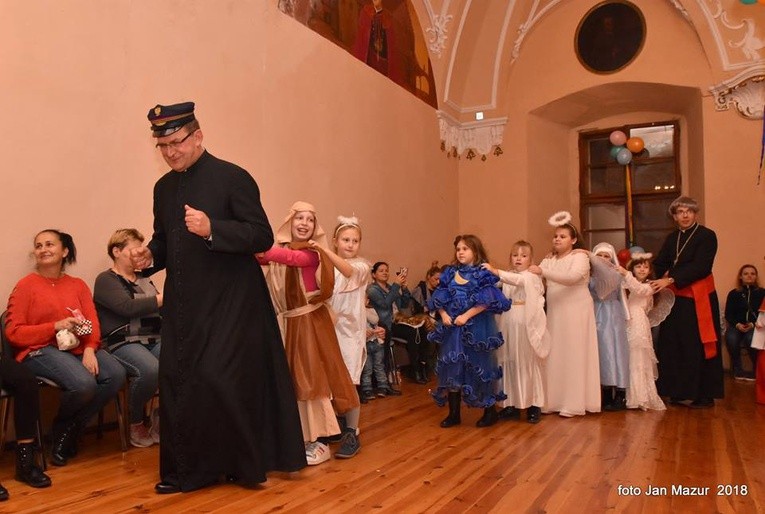 Bal Wszystkich Świętych w Żaganiu