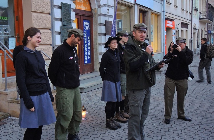 Świętowanie harcerzy ZHR z Niepodległą