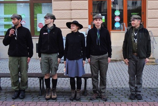 Świętowanie harcerzy ZHR z Niepodległą