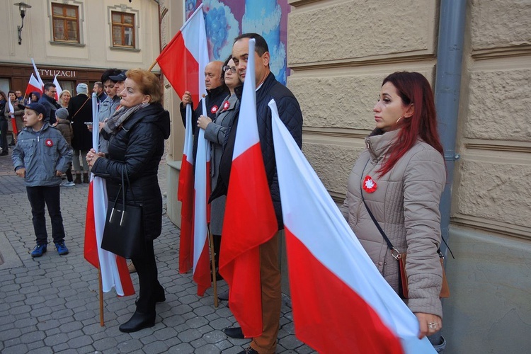 Świętowanie harcerzy ZHR z Niepodległą