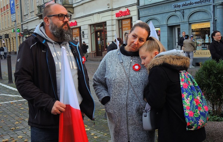 Świętowanie harcerzy ZHR z Niepodległą