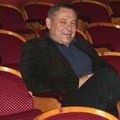 Waldemar Niedźwiedź, właściciel kina Bajka.
