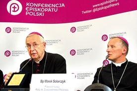 Ojcowie synodalni podzielili się doświadczeniem pracy  nad końcowym dokumentem synodu.