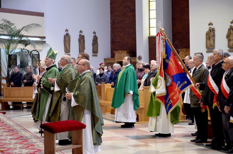 Poświęcenie tablicy pamięci Orląt Lwowskich