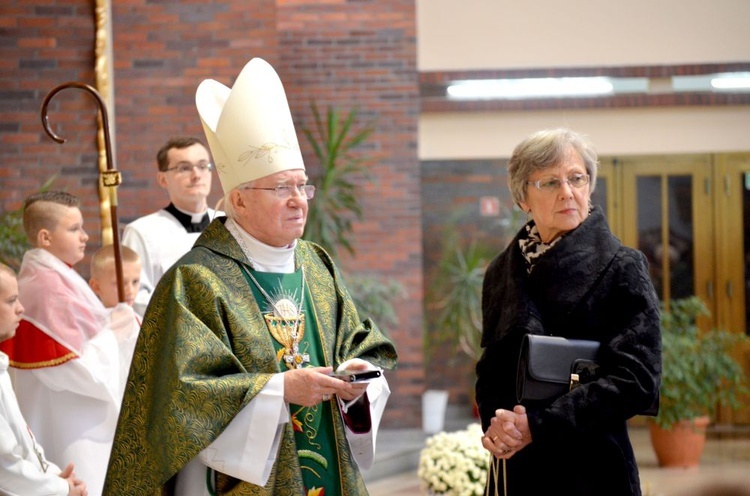 Poświęcenie tablicy pamięci Orląt Lwowskich