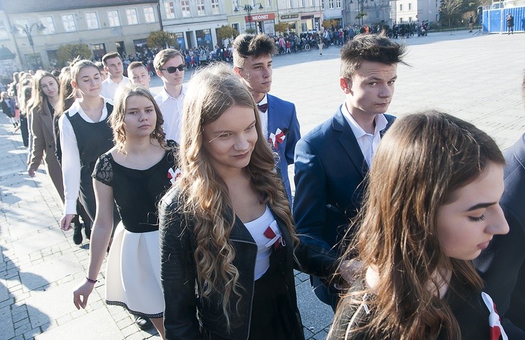 Polonez dla Niepodległej