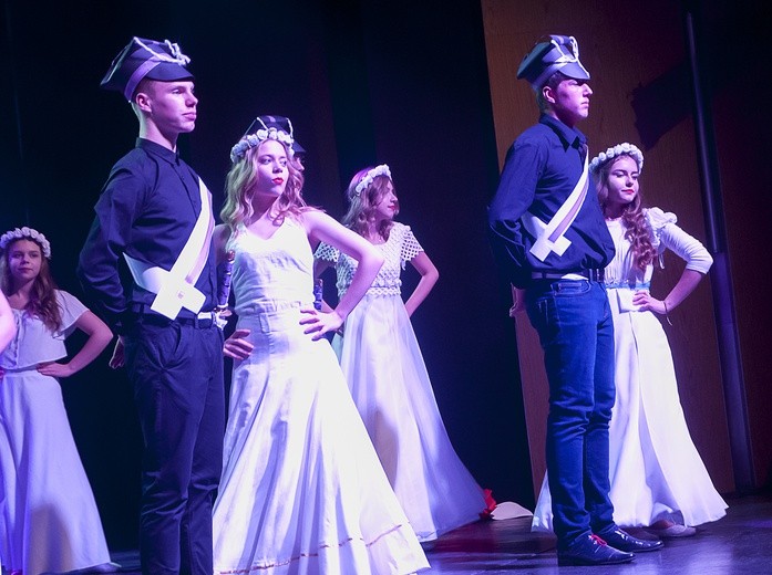 Przedstawienie na 100. rocznicę odzyskania niepodległości, cz. 1