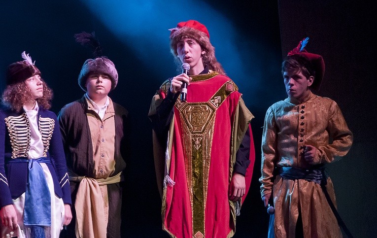 Przedstawienie na 100. rocznicę odzyskania niepodległości, cz. 1