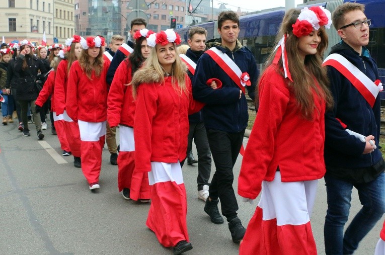 Radosna Parada Niepodległości przejdzie przez Wrocław