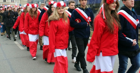 Radosna Parada Niepodległości przejdzie przez Wrocław