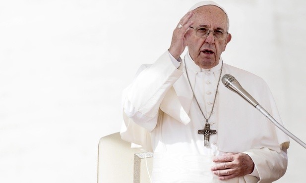 Papież u św. Marty: Kiedy rząd nie jest uczciwy...