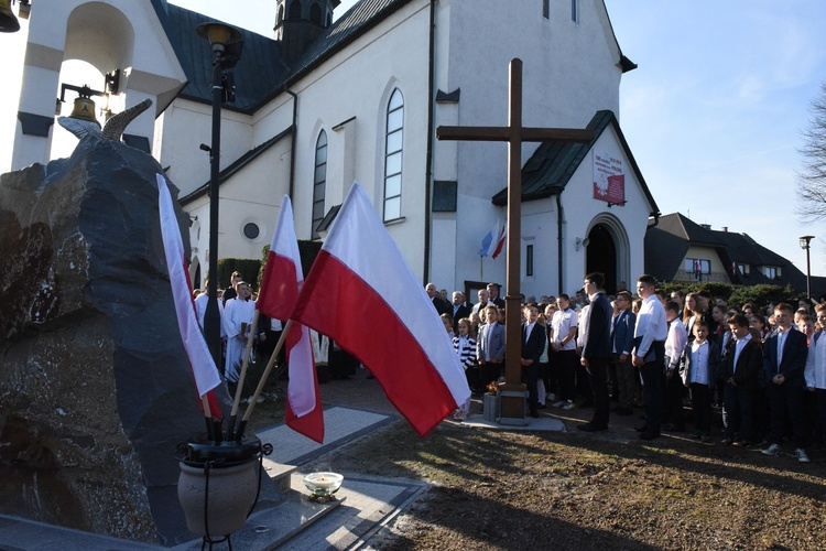 Patriotycznie w Trzetrzewinie