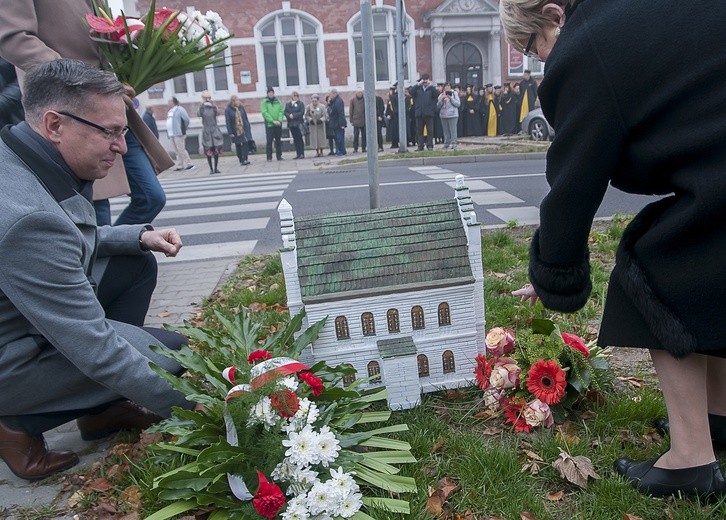 W rocznicę spalenia synagogi