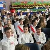 Nagrodzeni uczniowie na gali w Szkole Podstawowej nr 1 w Lublinie